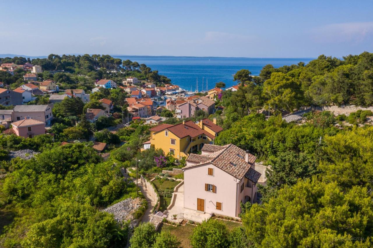 Apartments Horvat Veli Lošinj Dış mekan fotoğraf