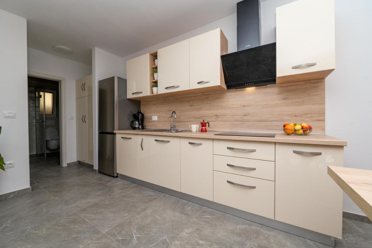 Apartments Horvat Veli Lošinj Dış mekan fotoğraf