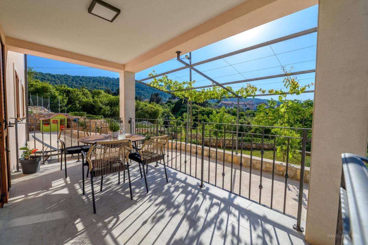 Apartments Horvat Veli Lošinj Dış mekan fotoğraf